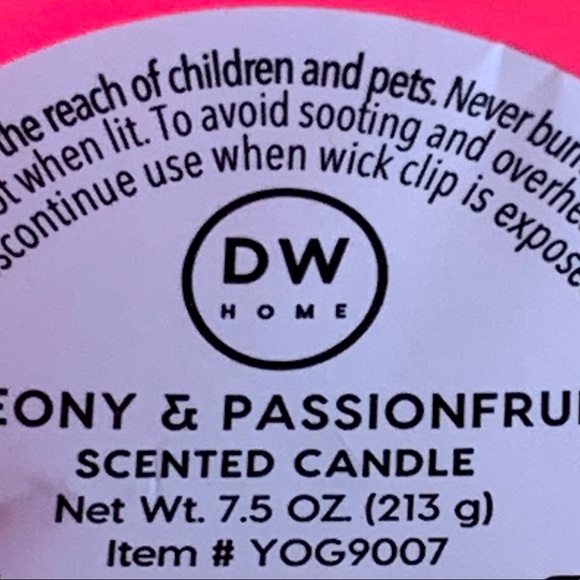 DW HOME CANDLE PEONY PASSIONFRUIT RICHLY SCENTED - Picture 4 of 4